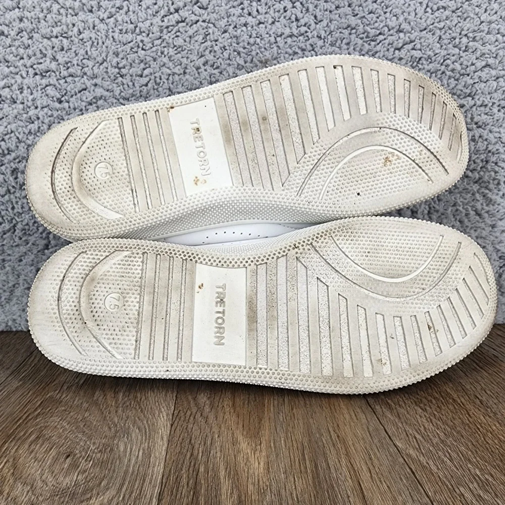 Tretorn White‎ Purple Accent Sneakers Women's Size 7.5 Casual Tennis Shoes